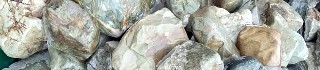 Фото валунов жадеита для бани.